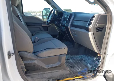 2019 Ford F-250 Xlt z USA, uszkodzony, nr VIN 1FT7W2BT4KEG37754